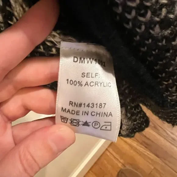 Oversized camo boyfriend cardigan size S/M - Picture 3 of 3